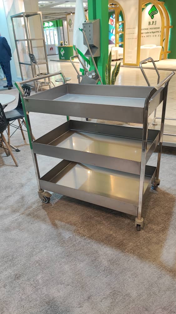 ترالی سه طبقه استیل | کاربردی برای حمل تجهیزات و لوازم پزشکی