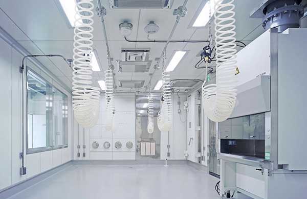 نقش اتاق تمیز در افزایش بهره‌وری خطوط تولید پیشرفته